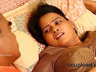 Building Holder's panimanishi Romance In Bedroom is a erotic bedtime gusto for Indian maids