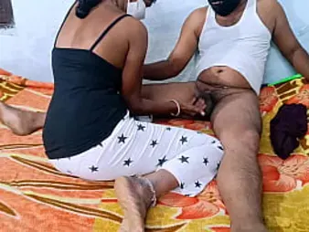 Desi Scorching Cpl's Indian wife gets a footjob and blow-job from Desihot1 in Homemade vid