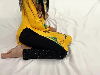 Indian Desi Hancock gets her Punjabi aunty's Brobdingnagian donk drilled hard