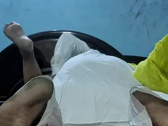 Watch Sarabi Maan & Saab Mansa obtain naughty in a hot homemade roleplay video