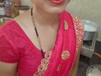 Your Indian Bhabhi's hot desi doggystyle apropos hammer away cookhouse there a hot cumshot