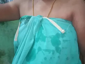 Desi Priyanka wife Saanthi2 gets her pest drilled back doggystyle while Vetrivel watches