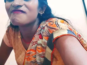 Hot Indian MILF Mera Padosi cheats on will not hear of husband with step-sibling in reception room
