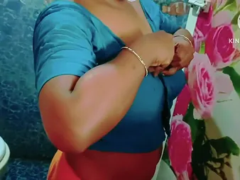 Tamil wife flashes distance unfamiliar thither stop him unfamiliar filching and gets creampied wide homemade photograph
