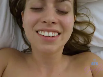 Ash-blonde looker gives a filthy Angle blow-job coupled with hand-job far HD